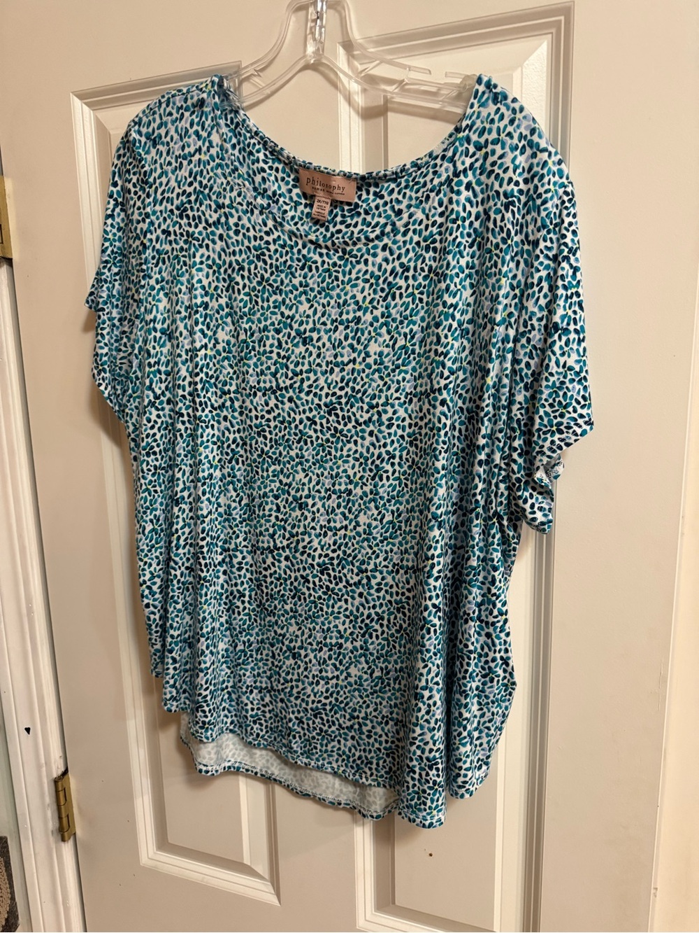 Philosophy Teal and White Animal Print Short Sleeve Top